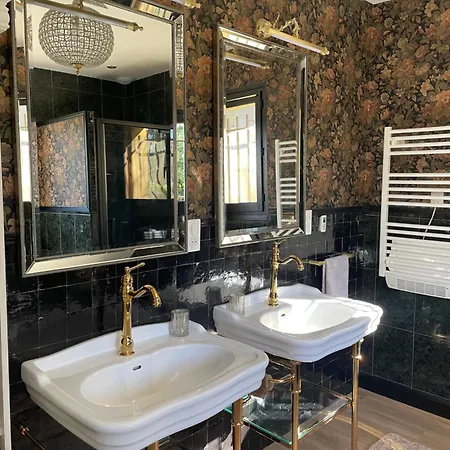 Vue Panoramique, 6 Chambres, Piscine Chauffee فيلة *